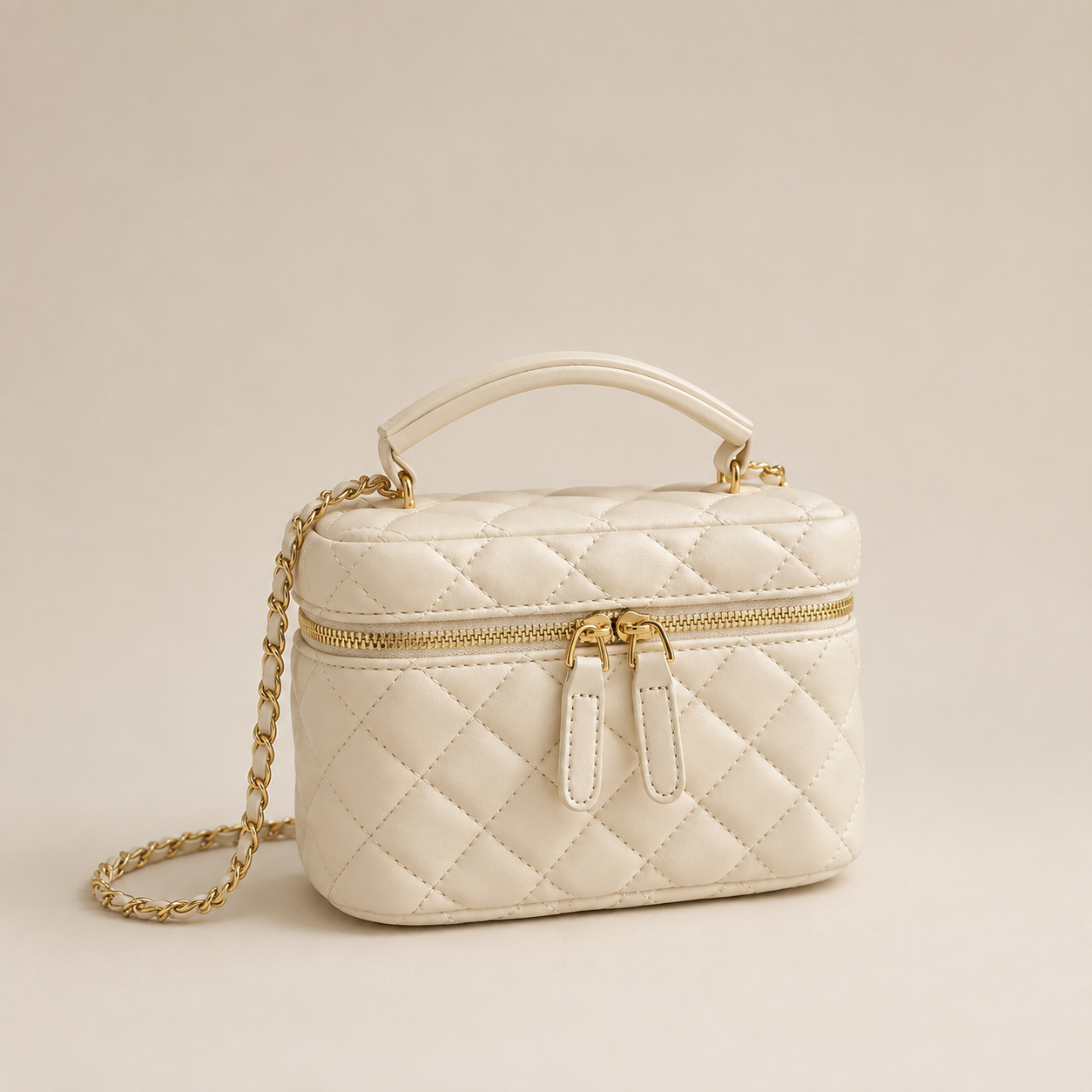 Quilted Vanity Chain Crossbody Bag
